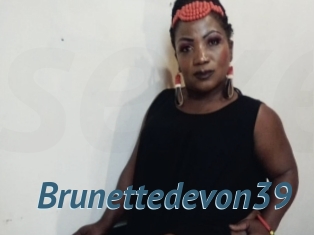 Brunettedevon39