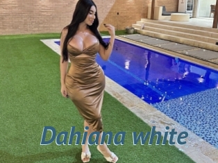 Dahiana_white