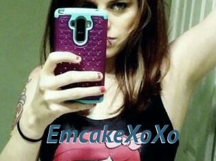 EmcakeXoXo