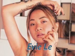 Evie_Le