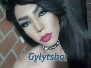 Gyly_ts_hot