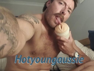 Hotyoungaussie