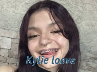 Kylie_loove