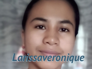 Larissaveronique