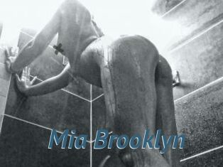 Mia_Brooklyn