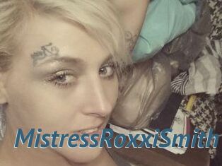 MistressRoxxiSmith