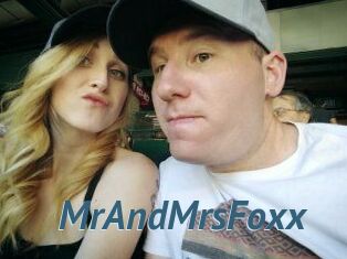 MrAndMrs_Foxx