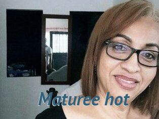 Maturee_hot