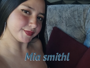 Mia_smithl