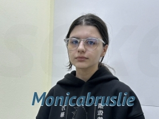 Monicabruslie