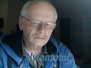 Nylontomi