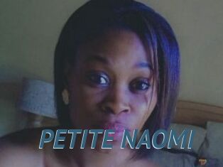 PETITE_NAOMI