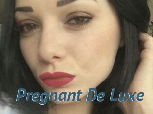 Pregnant_De_Luxe