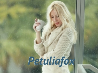 Petuliafox
