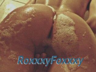 RoxxxyFoxxxy