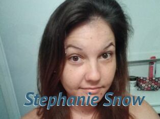 Stephanie_Snow