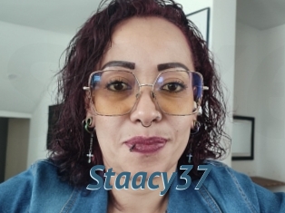 Staacy37