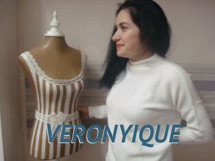 VERONYIQUE