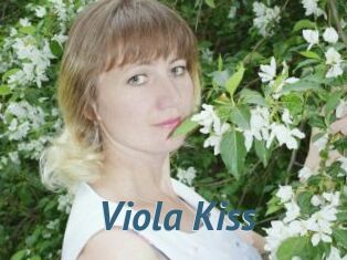 Viola_Kiss_